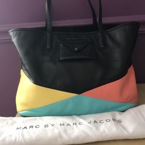Marc Jacobs leather tote